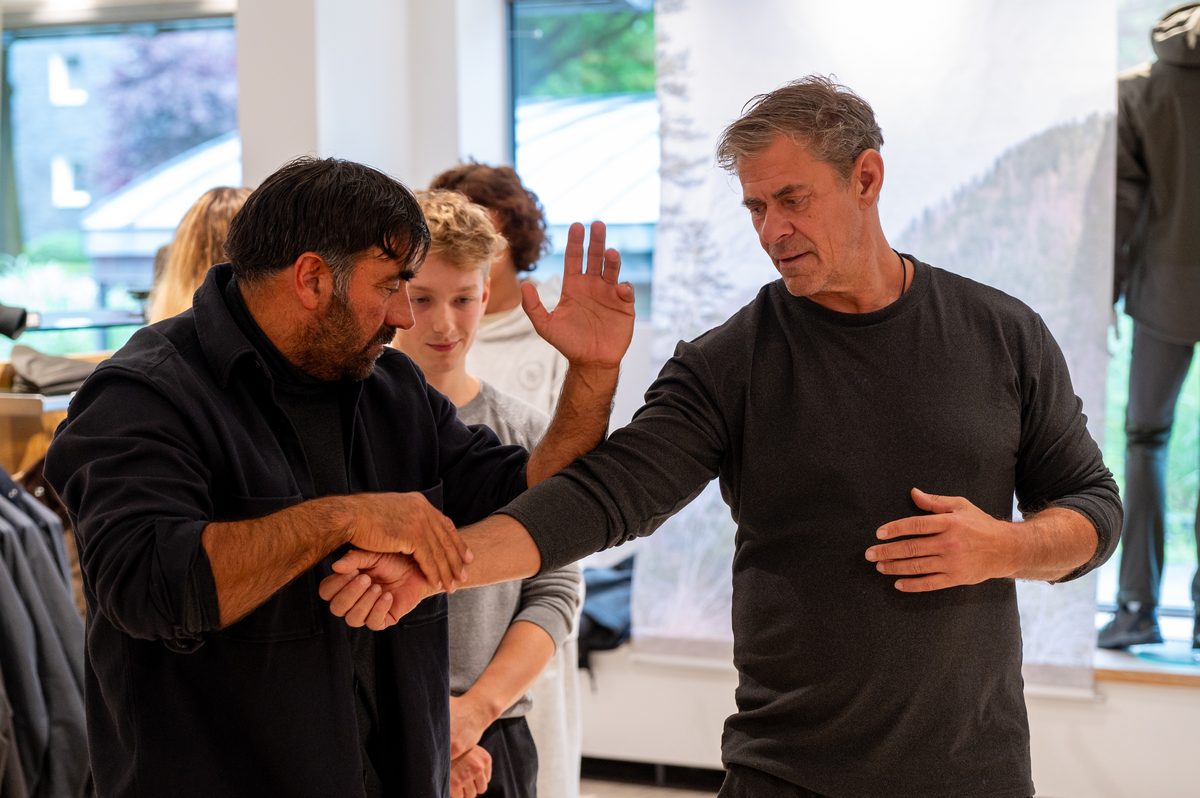 Ricardo beim Training mit Schauspieler Sven Martinek